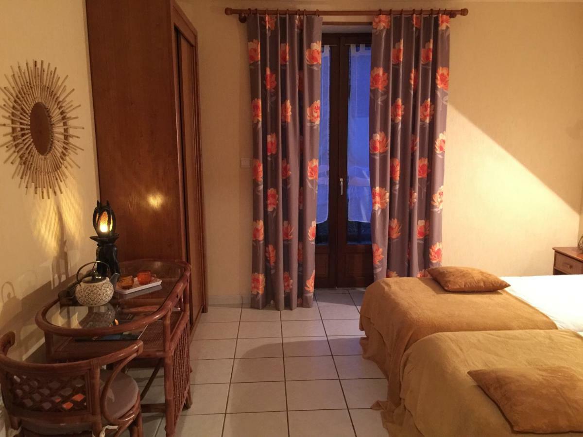 Domaine De Lascaux Bed & Breakfast Montignac-Lascaux Dış mekan fotoğraf