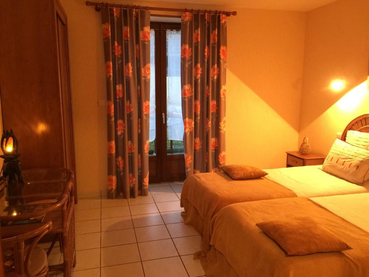 Domaine De Lascaux Bed & Breakfast Montignac-Lascaux Dış mekan fotoğraf