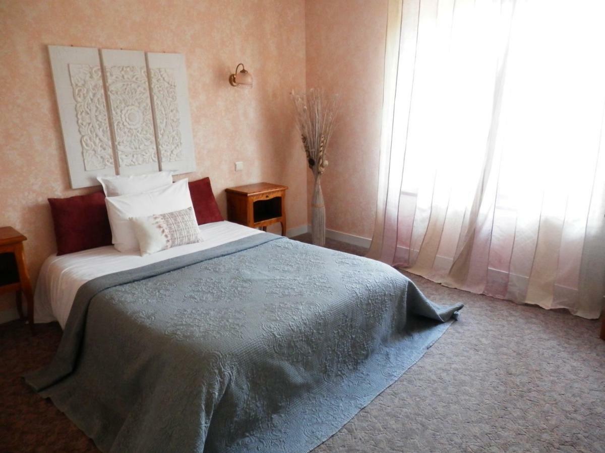 Domaine De Lascaux Bed & Breakfast Montignac-Lascaux Dış mekan fotoğraf